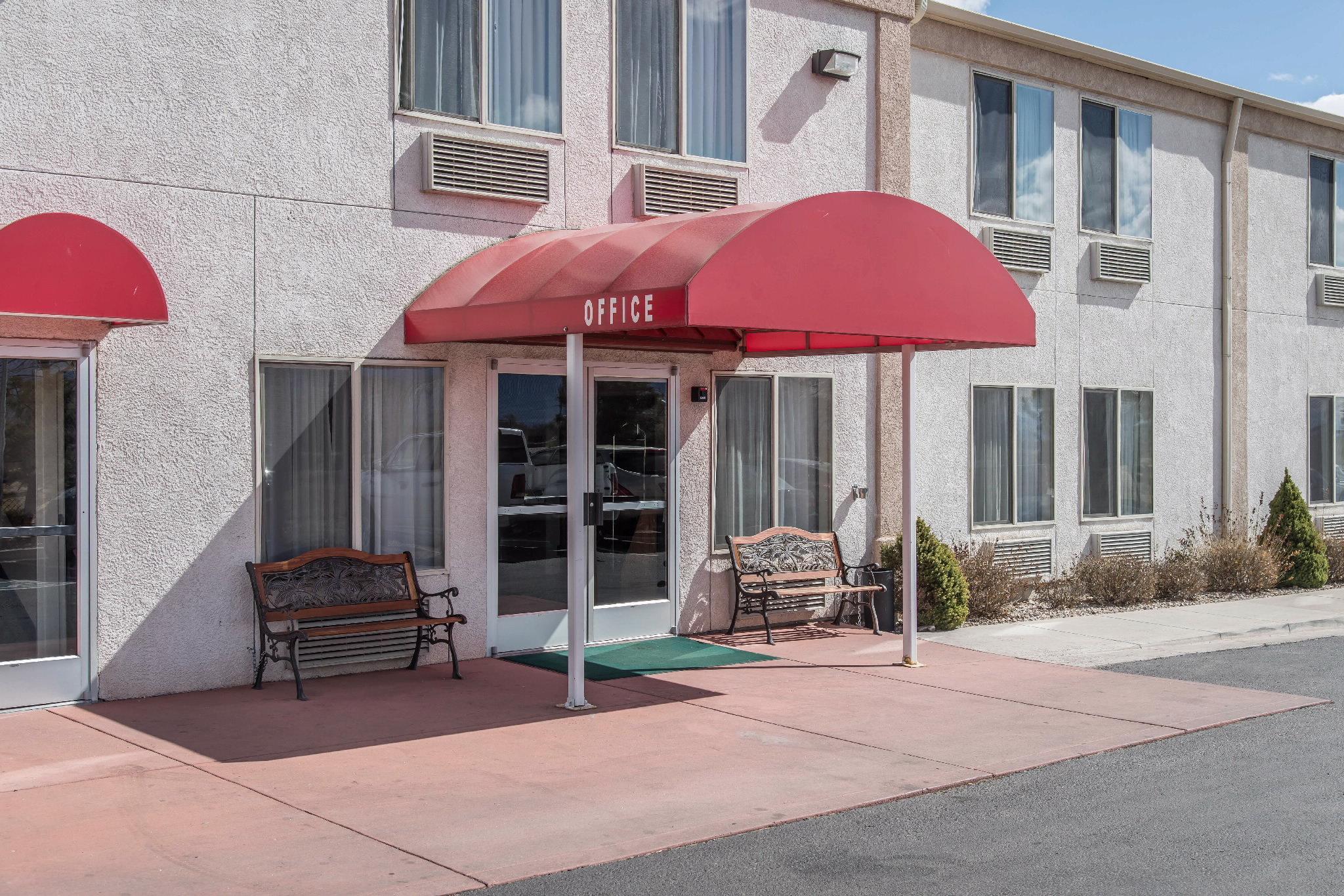 Econo Lodge Airport/Κολοράντο Σπρινγκς Εξωτερικό φωτογραφία